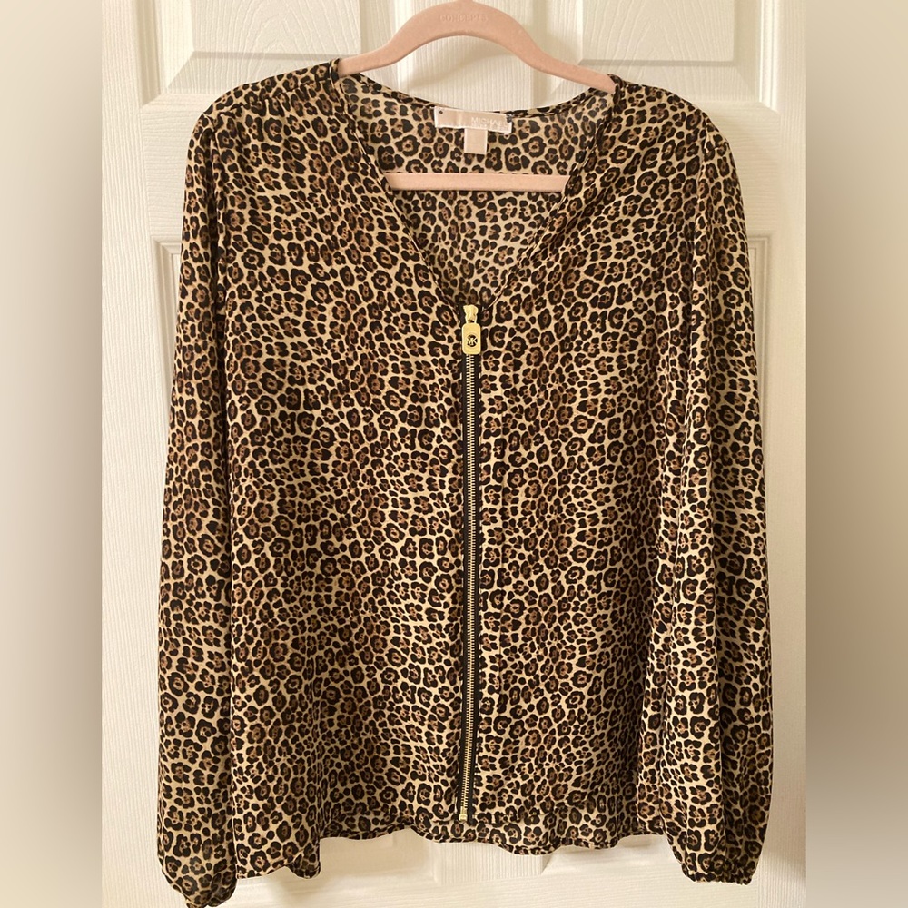 Michael Kors Leopard Woman’s Blouse size L great condition zip front gold accent